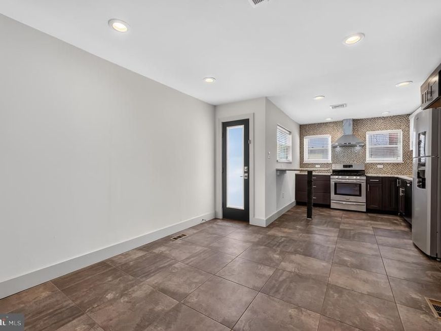 2116 S Beechwood Street, Philadelphia, PA 19145 Main Photo