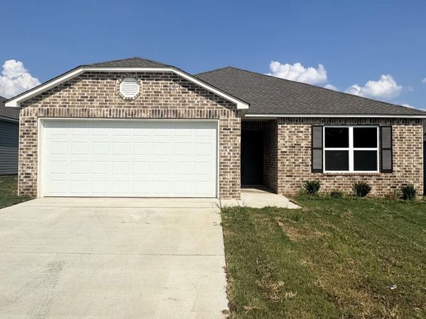 1632 Rambling Brook Drive, Benton, AR 72015