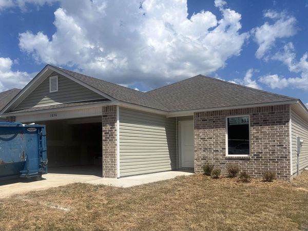 1656 Rambling Brook Drive, Benton, AR 72015