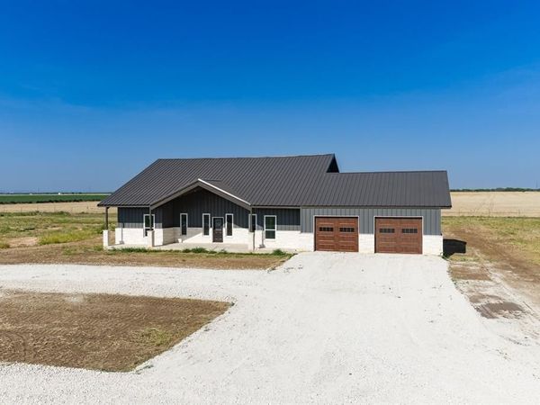 12274 PR 319 , Hawley, TX 79525