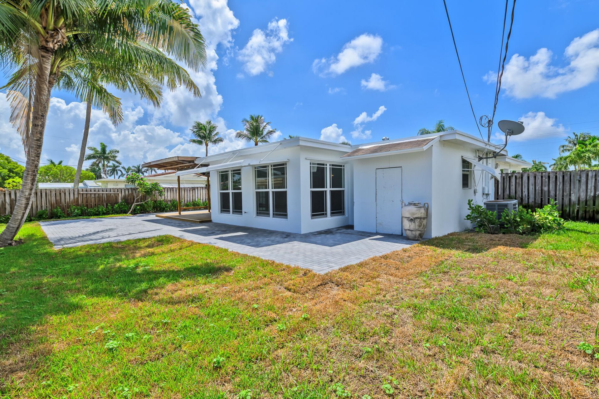 921 SE 15th Court, Deerfield Beach, FL 33441 Photo