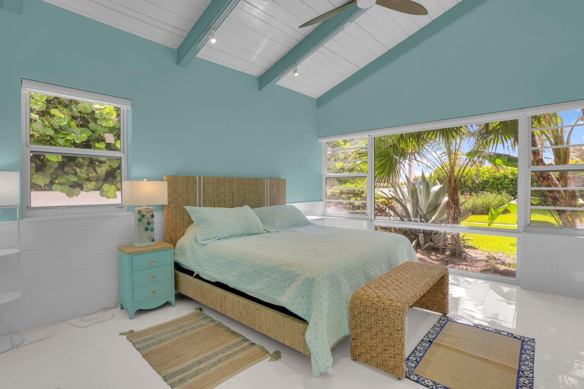 320 S Ocean Boulevard, Unit V-F, Delray Beach, FL 33483 Photo