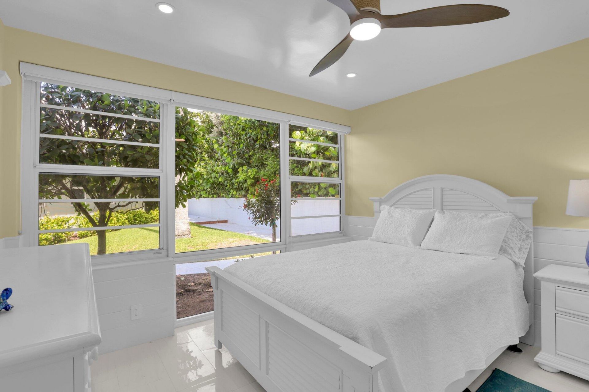 320 S Ocean Boulevard, Unit V-F, Delray Beach, FL 33483 Photo