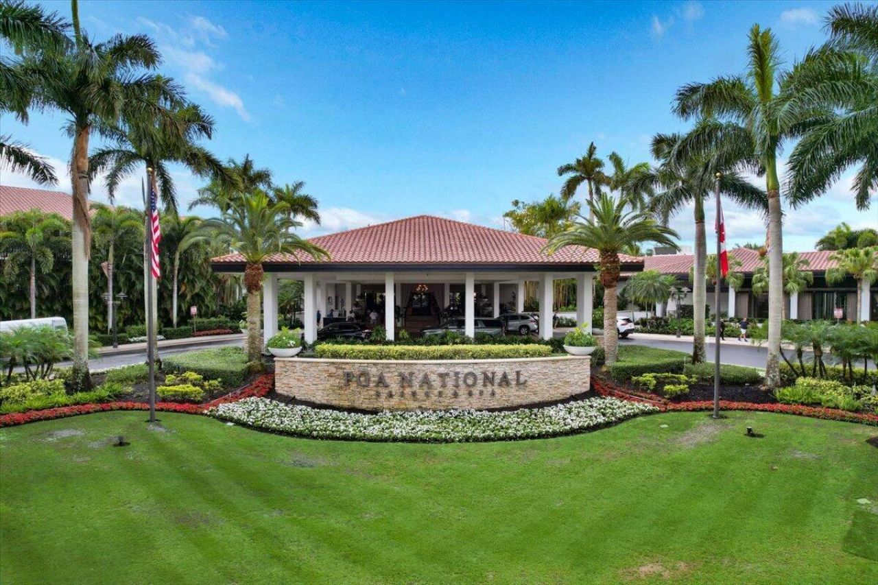 221 Brackenwood Terrace, Palm Beach Gardens, FL 33418 Photo