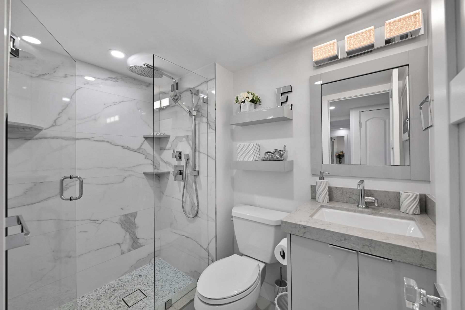 2860 S Ocean Boulevard, Unit 516, Palm Beach, FL 33480 Photo