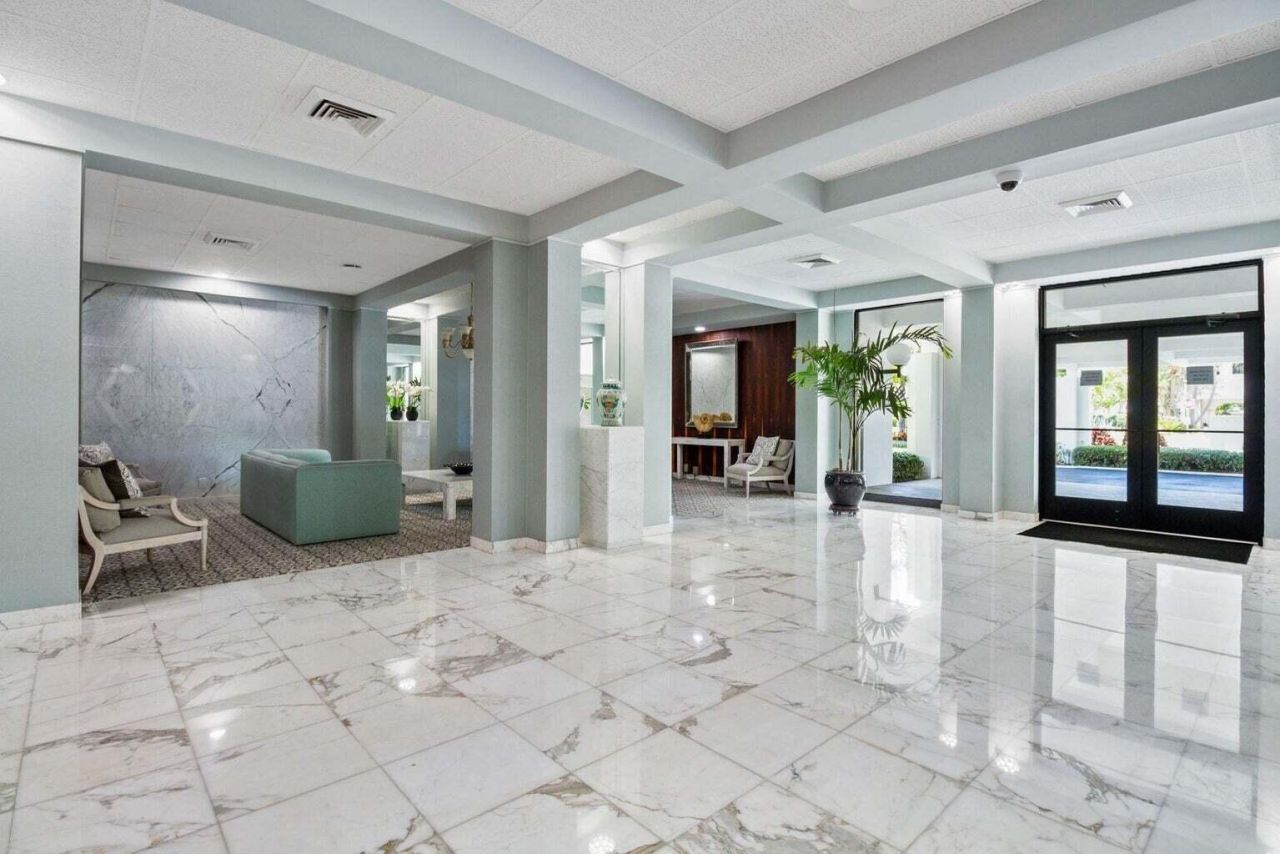 2860 S Ocean Boulevard, Unit 516, Palm Beach, FL 33480 Photo