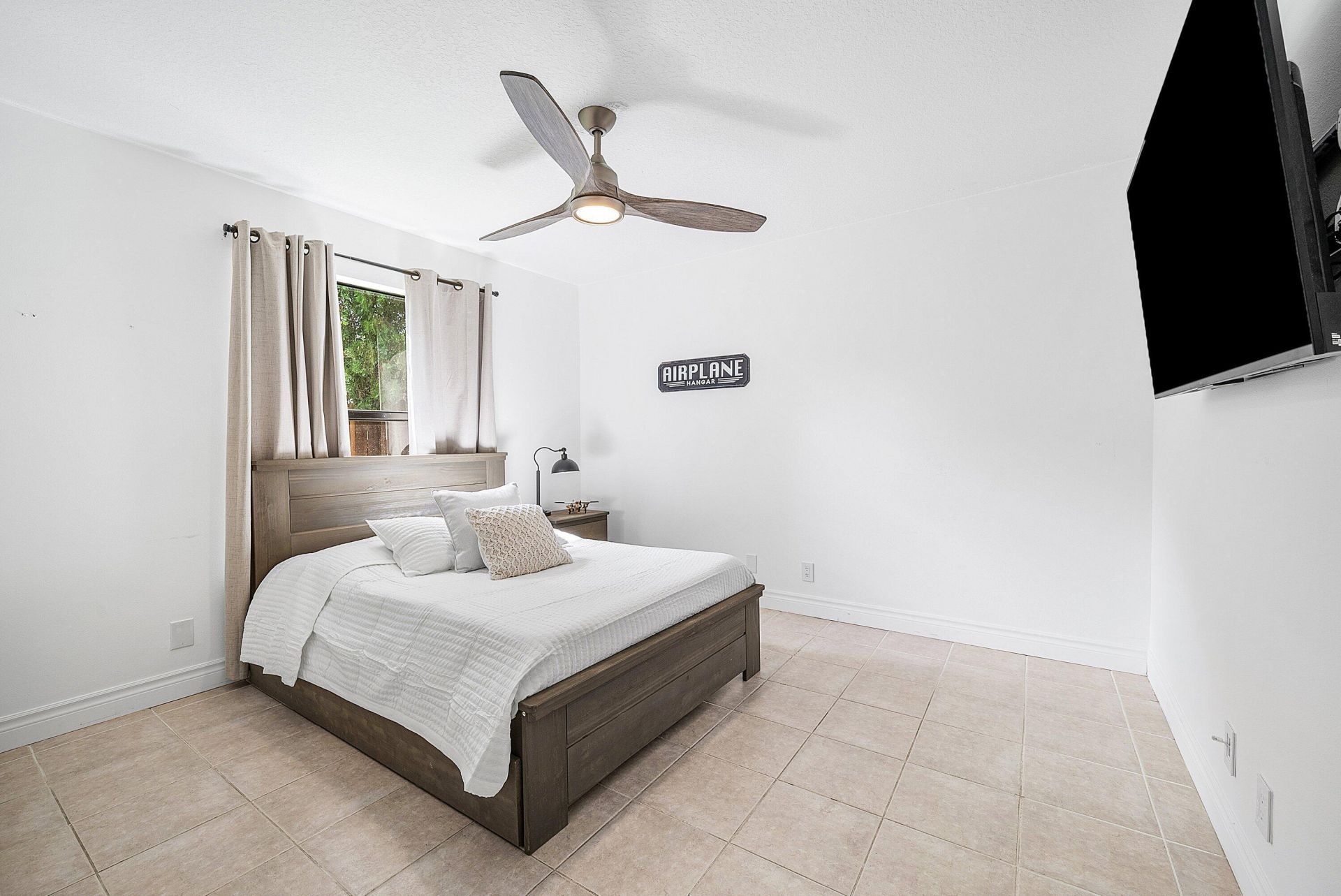 1252 Raintree Lane, Wellington, FL 33414 Photo