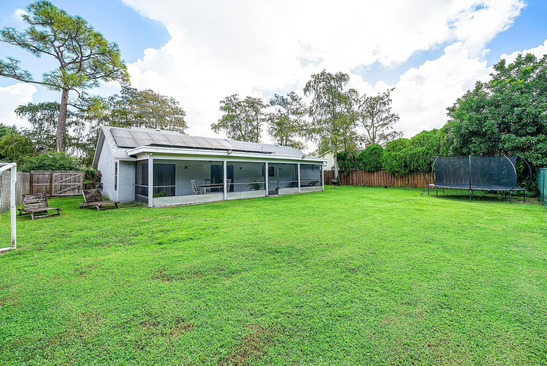 1252 Raintree Lane, Wellington, FL 33414 Photo