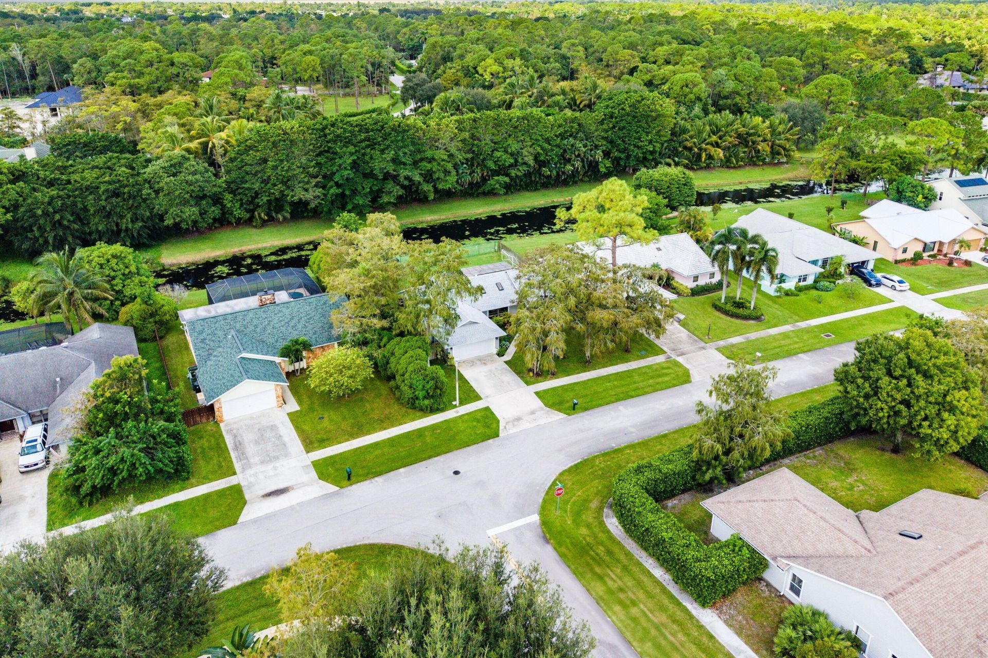 1252 Raintree Lane, Wellington, FL 33414 Photo
