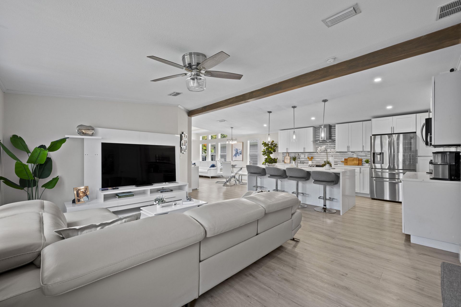 2555 Meadow Ln W Boulevard, Unit #41, Palm Beach Gardens, FL 33410 Photo