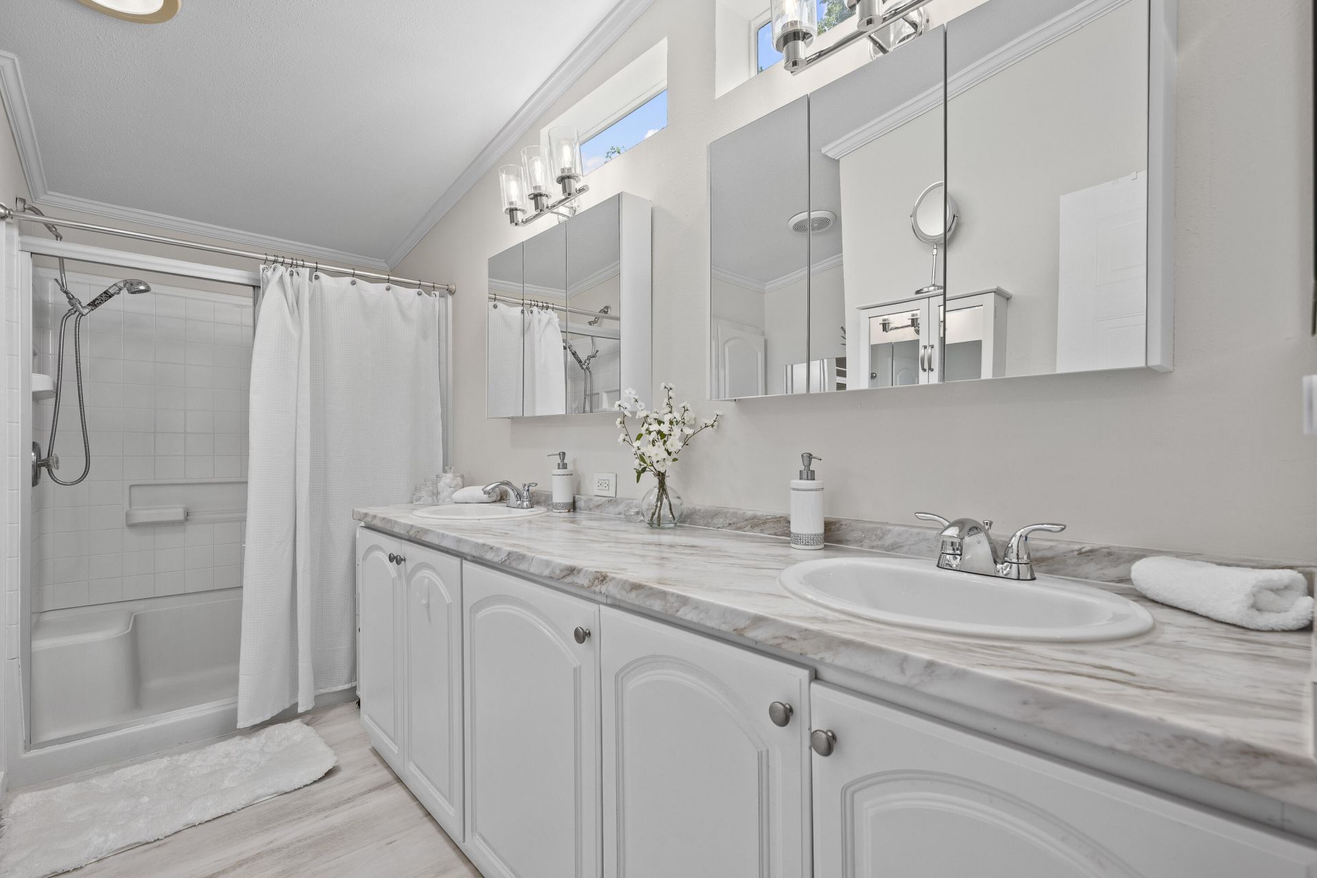 2555 Meadow Ln W Boulevard, Unit #41, Palm Beach Gardens, FL 33410 Photo