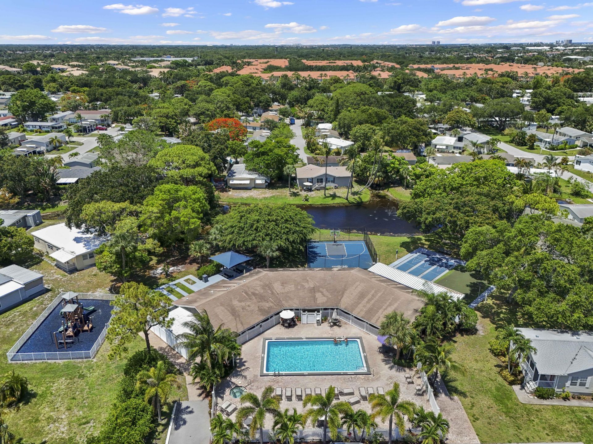 2555 Meadow Ln W Boulevard, Unit #41, Palm Beach Gardens, FL 33410 Photo