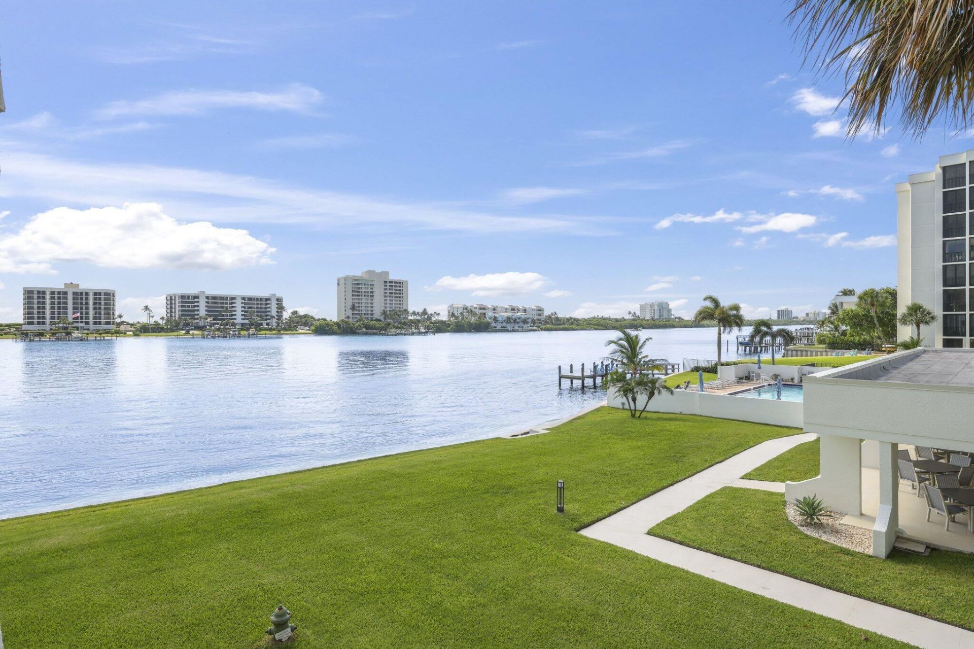 19800 N Sandpointe Bay N Drive N, Unit 201, Tequesta, FL 33469 Photo