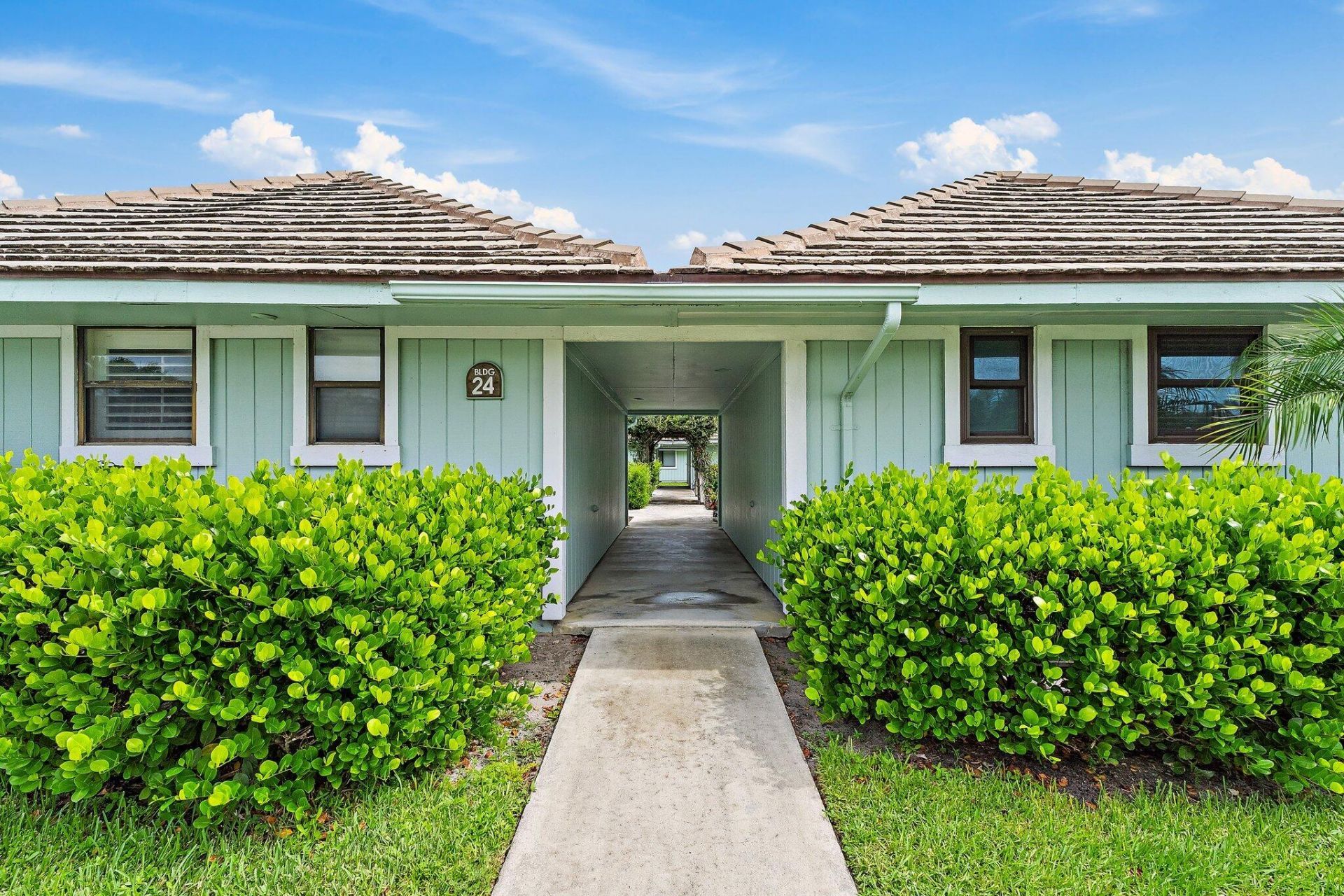 1127 E Seminole Avenue, Unit 24b, Jupiter, FL 33477 Photo