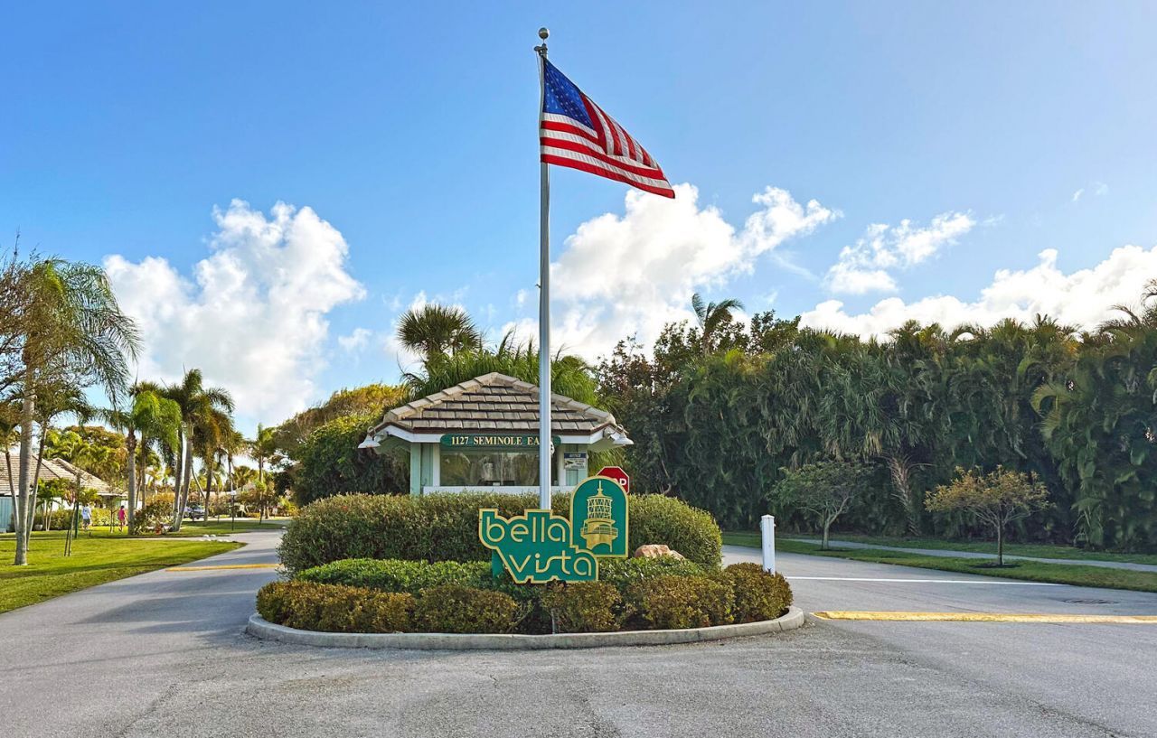 1127 E Seminole Avenue, Unit 24b, Jupiter, FL 33477 Photo