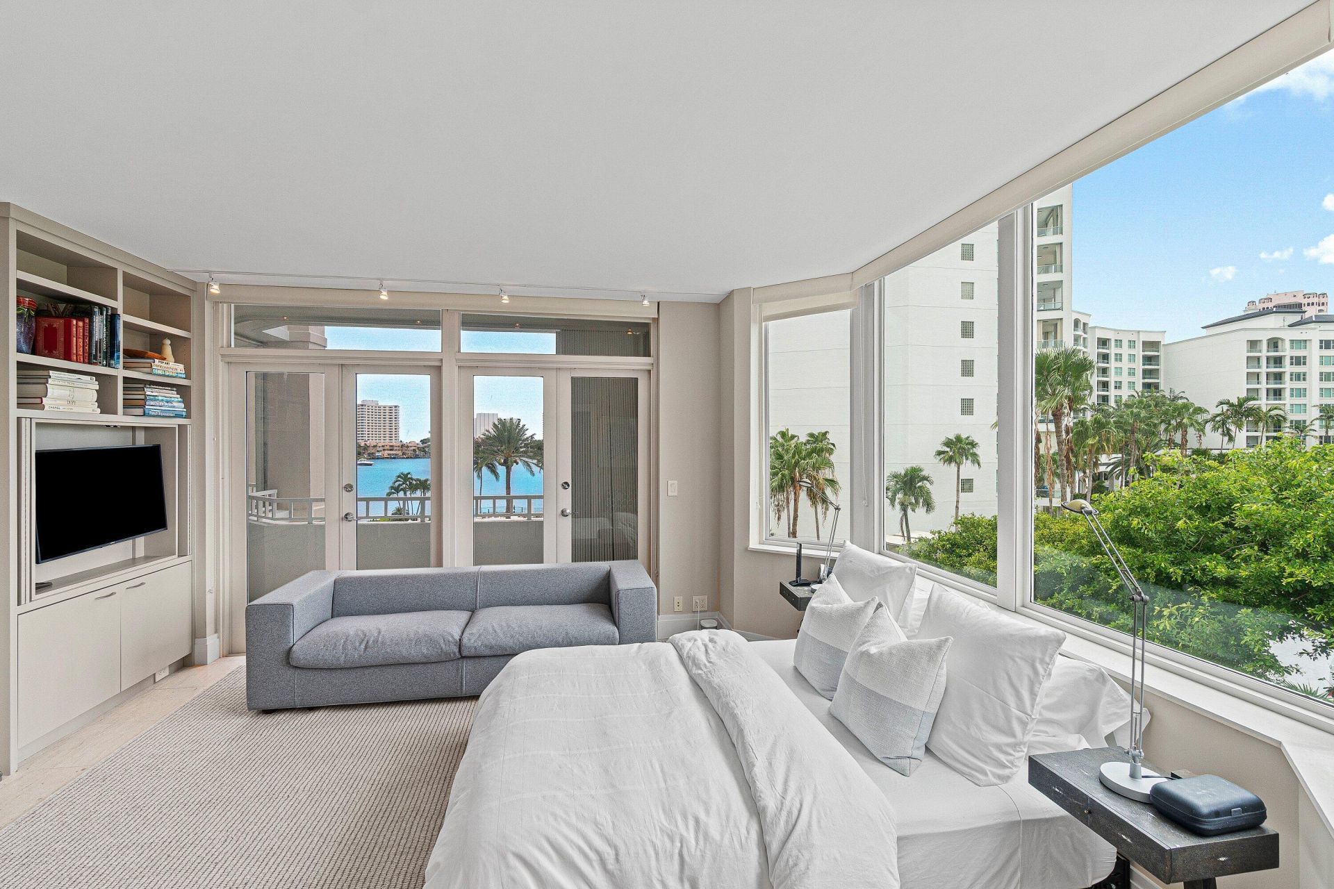 300 SE 5th Avenue, Unit 4140, Boca Raton, FL 33432 Photo