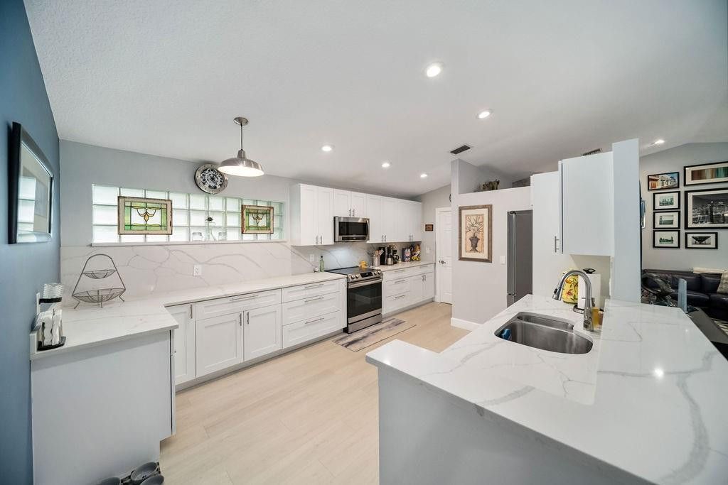 9846 Harbour Lake Circle, Boynton Beach, FL 33437 Photo