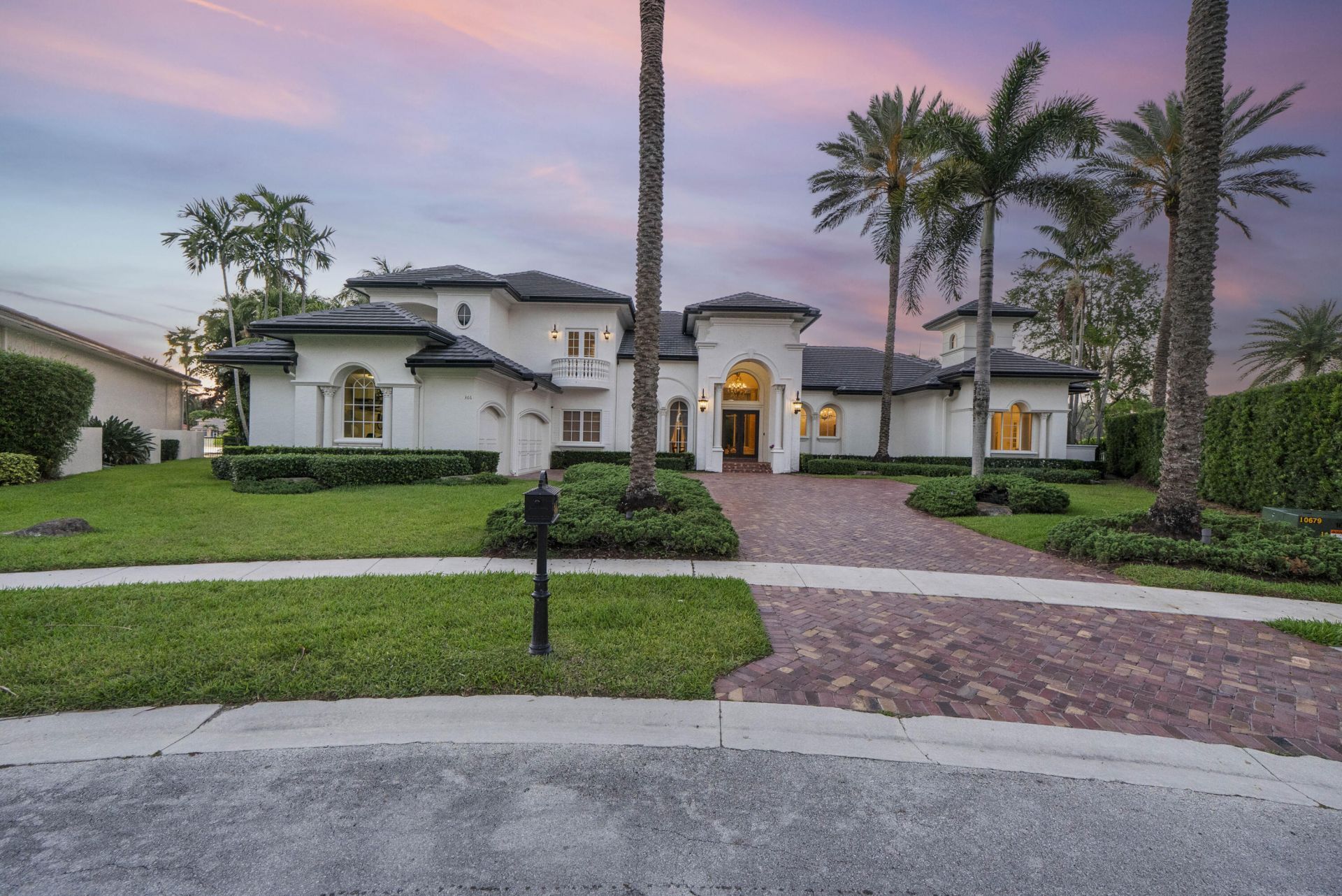 366 Sweet Bay Avenue, Plantation, FL 33324 Photo