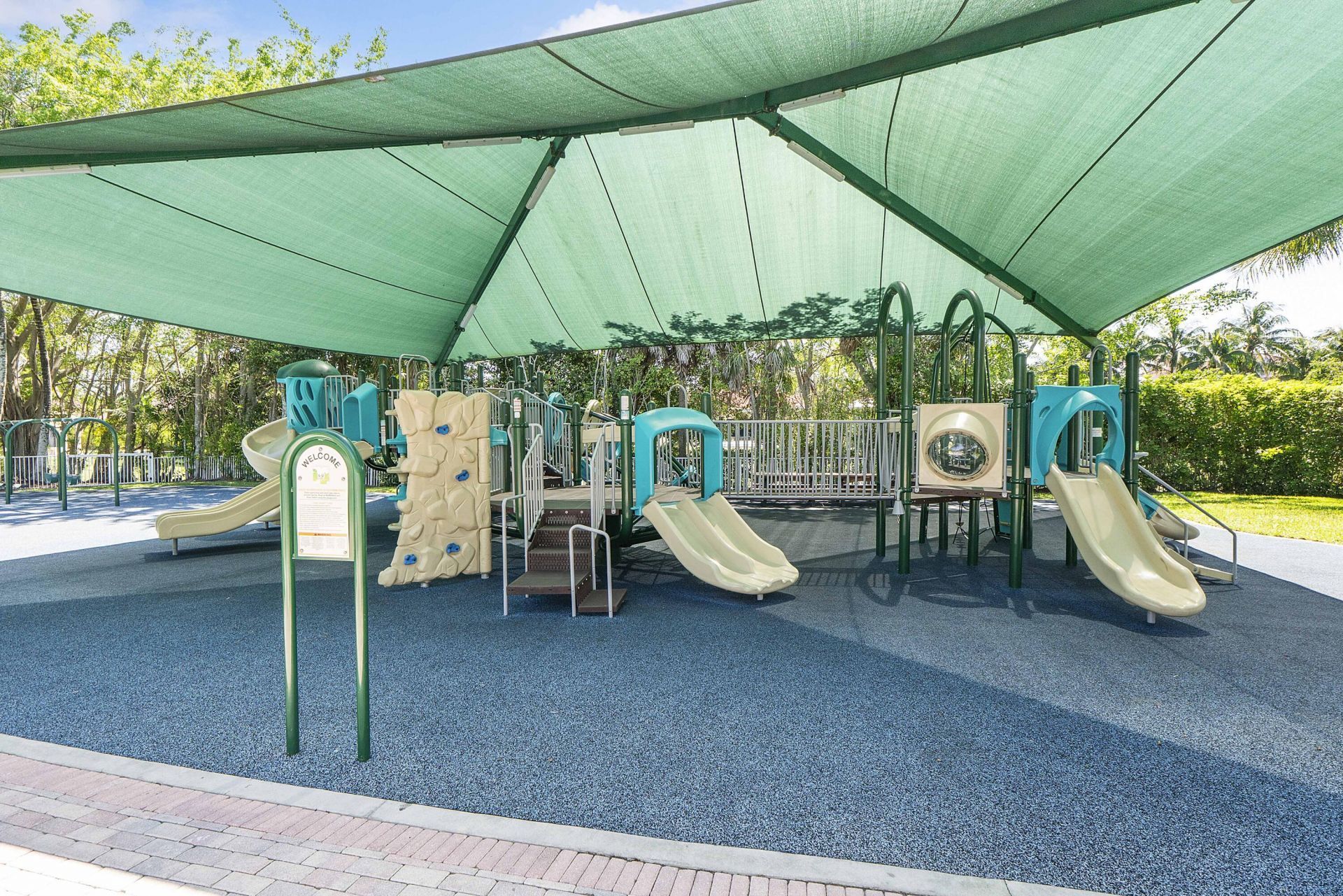 366 Sweet Bay Avenue, Plantation, FL 33324 Photo