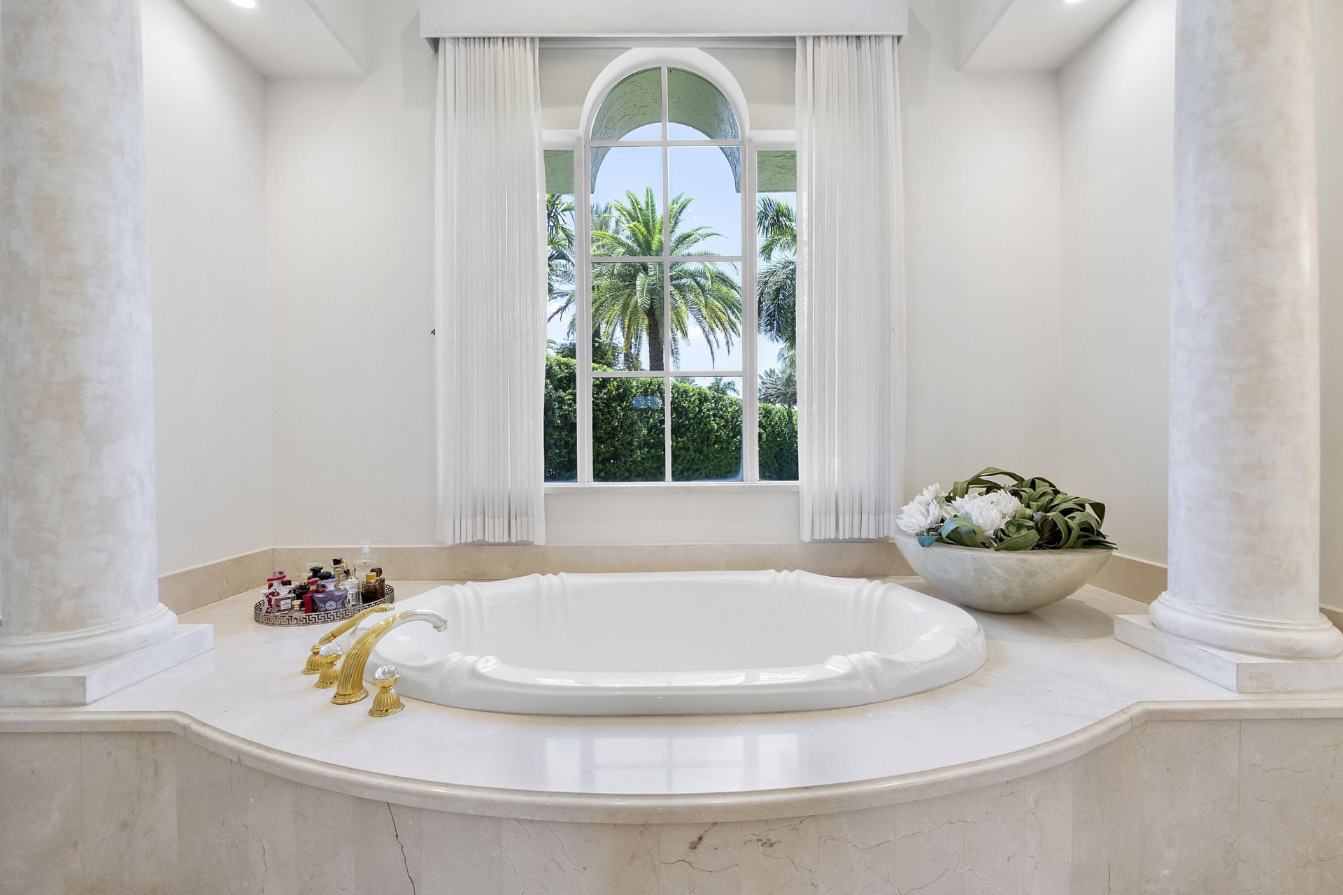 366 Sweet Bay Avenue, Plantation, FL 33324 Photo