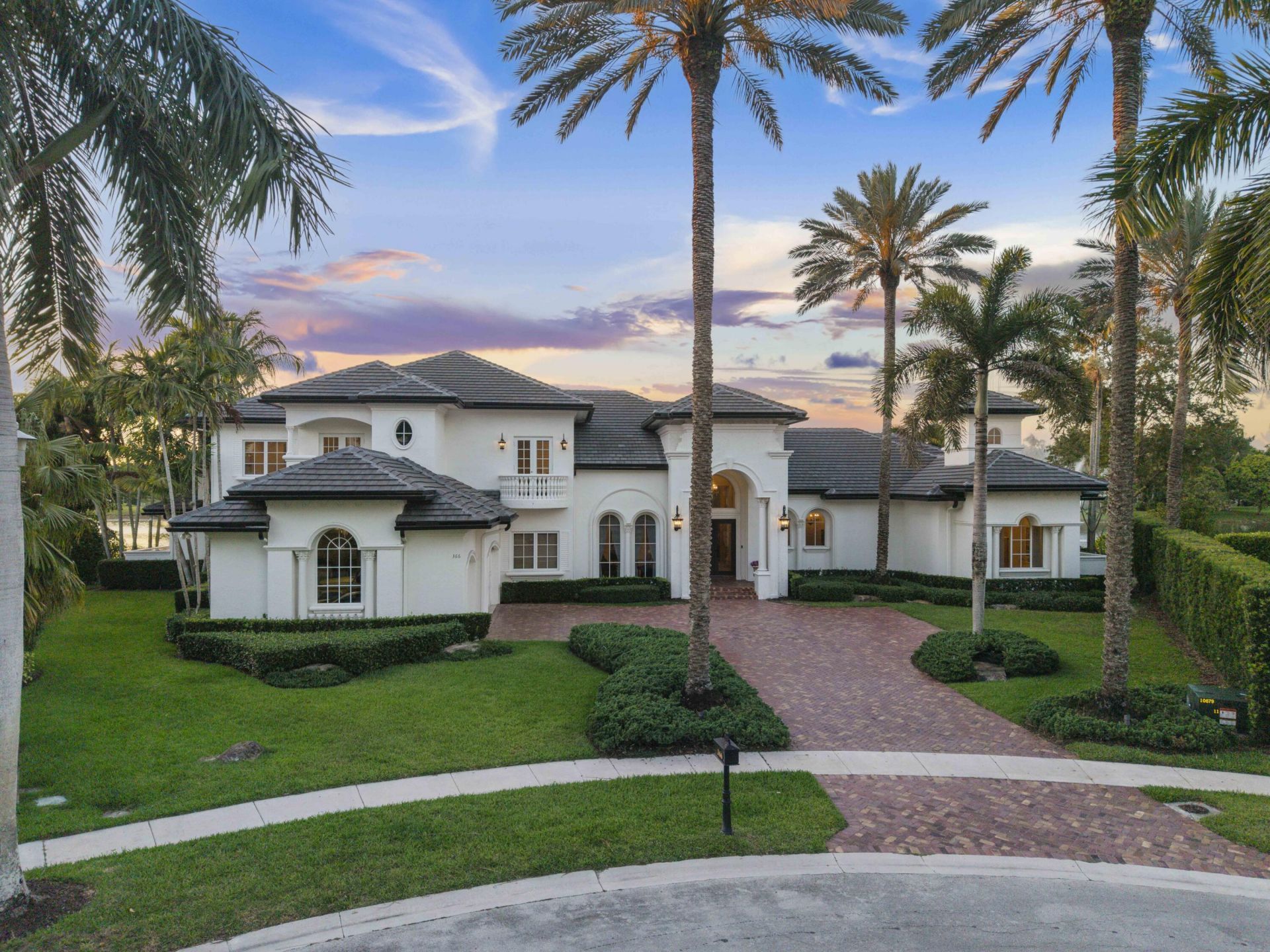 366 Sweet Bay Avenue, Plantation, FL 33324 Photo