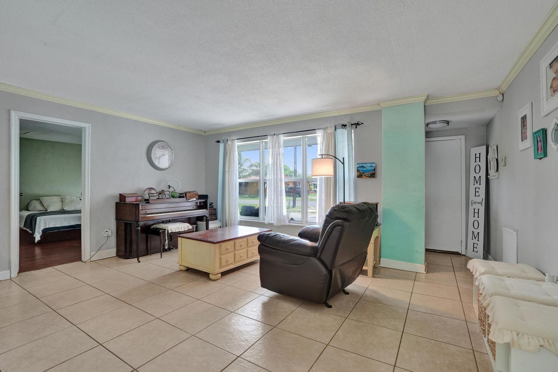 2161 NW 84th Way, Sunrise, FL 33322 Photo