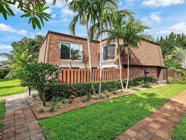 2616 SE 5TH Circle, Unit D, Boynton Beach, FL 33435