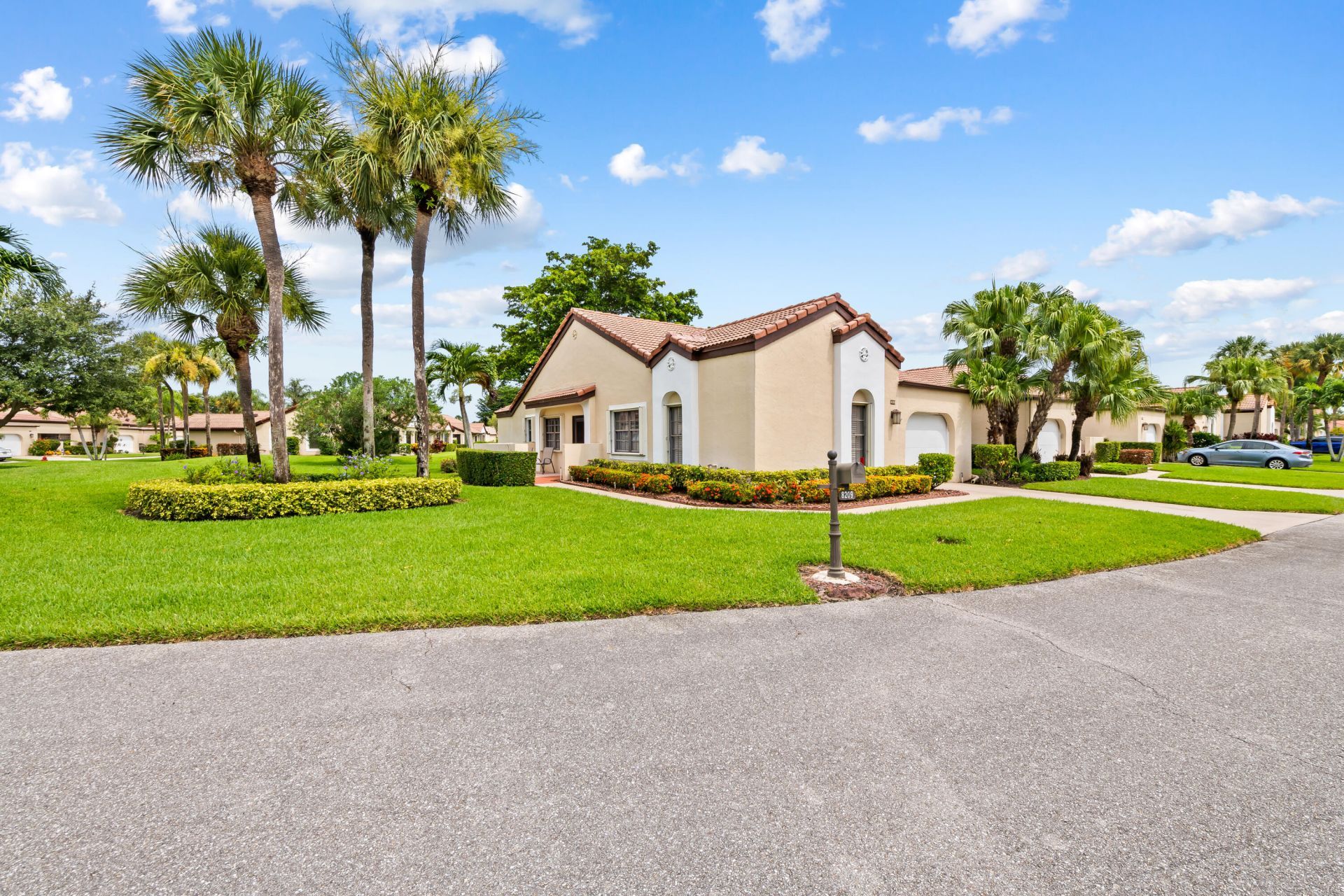 8209 Waterline Drive, Boynton Beach, FL 33472 Photo