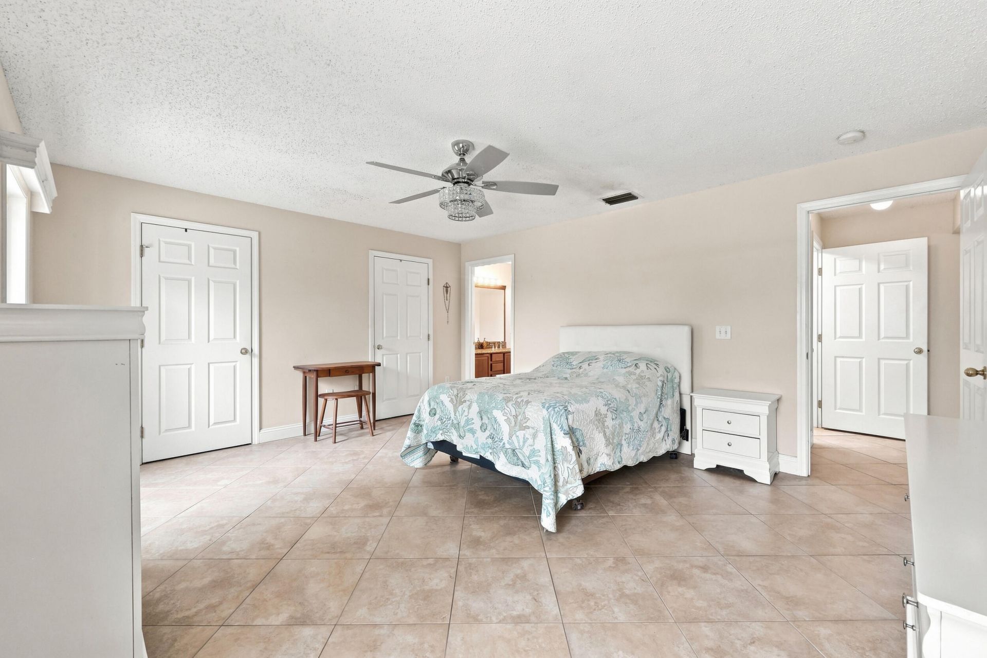 381 NE Surfside Avenue, Port Saint Lucie, FL 34983 Photo