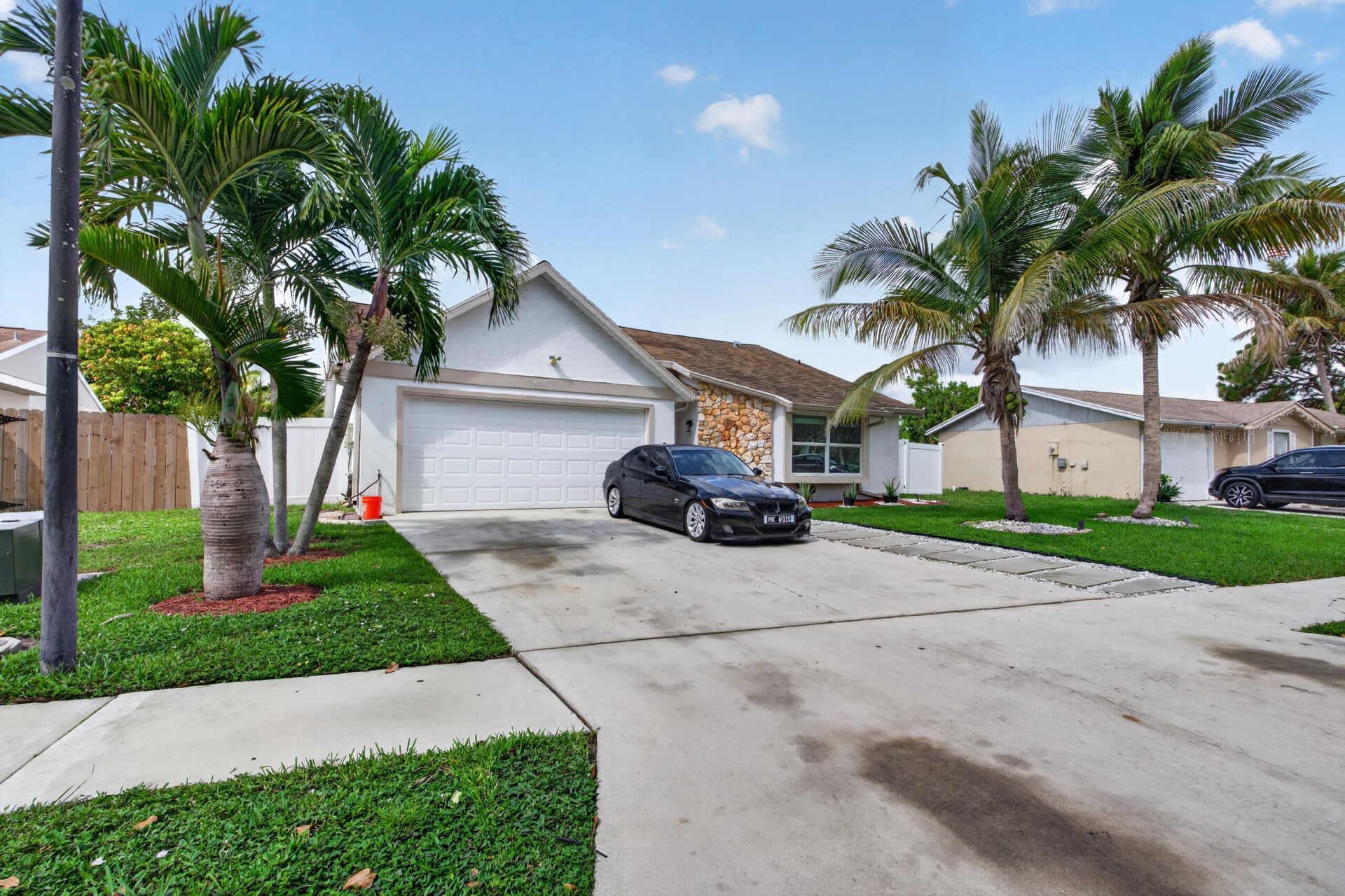 4858 Classic Drive, West Palm Beach, FL 33417 Photo