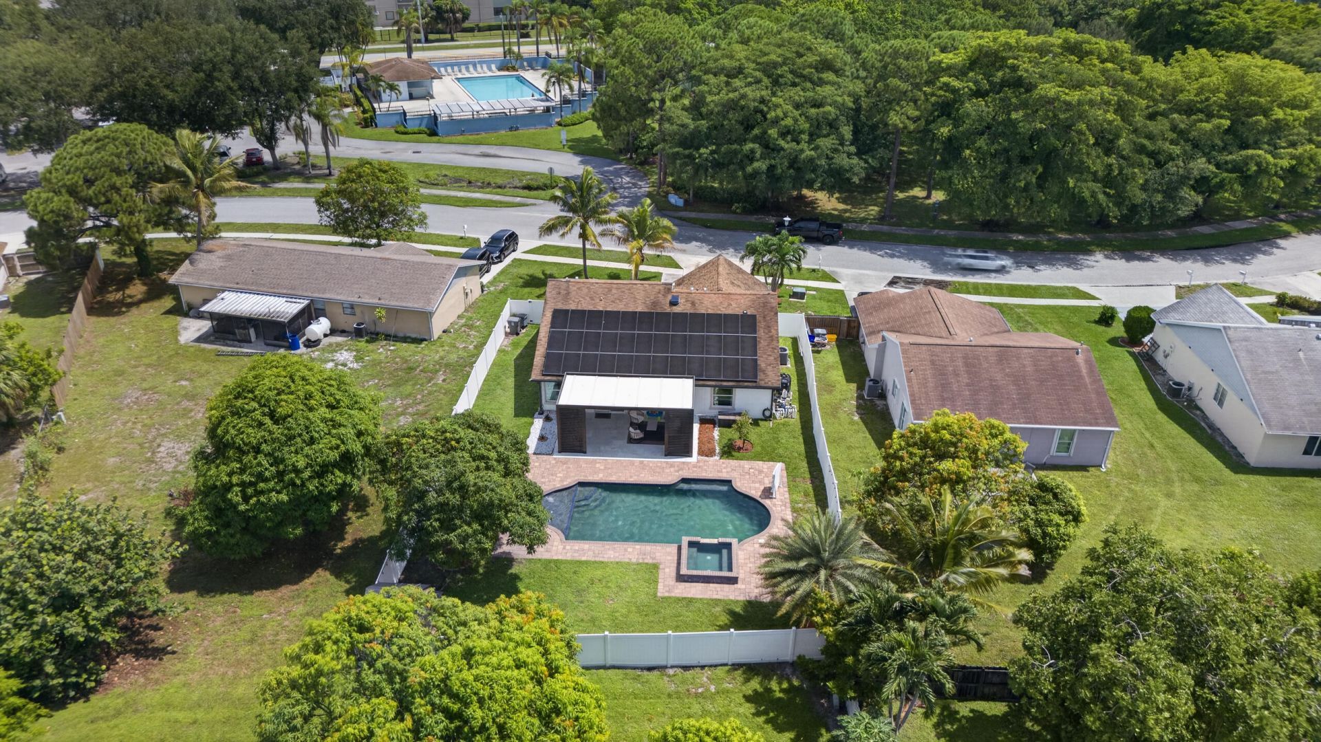 4858 Classic Drive, West Palm Beach, FL 33417 Photo
