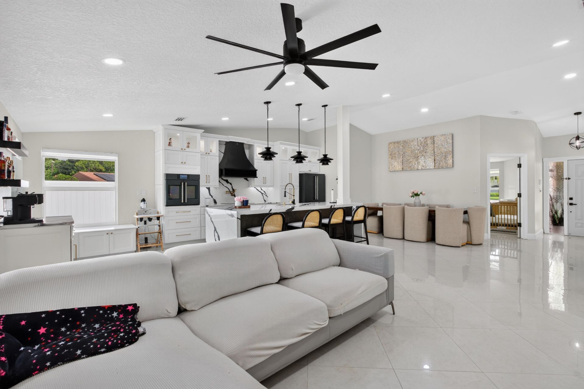 4858 Classic Drive, West Palm Beach, FL 33417 Photo