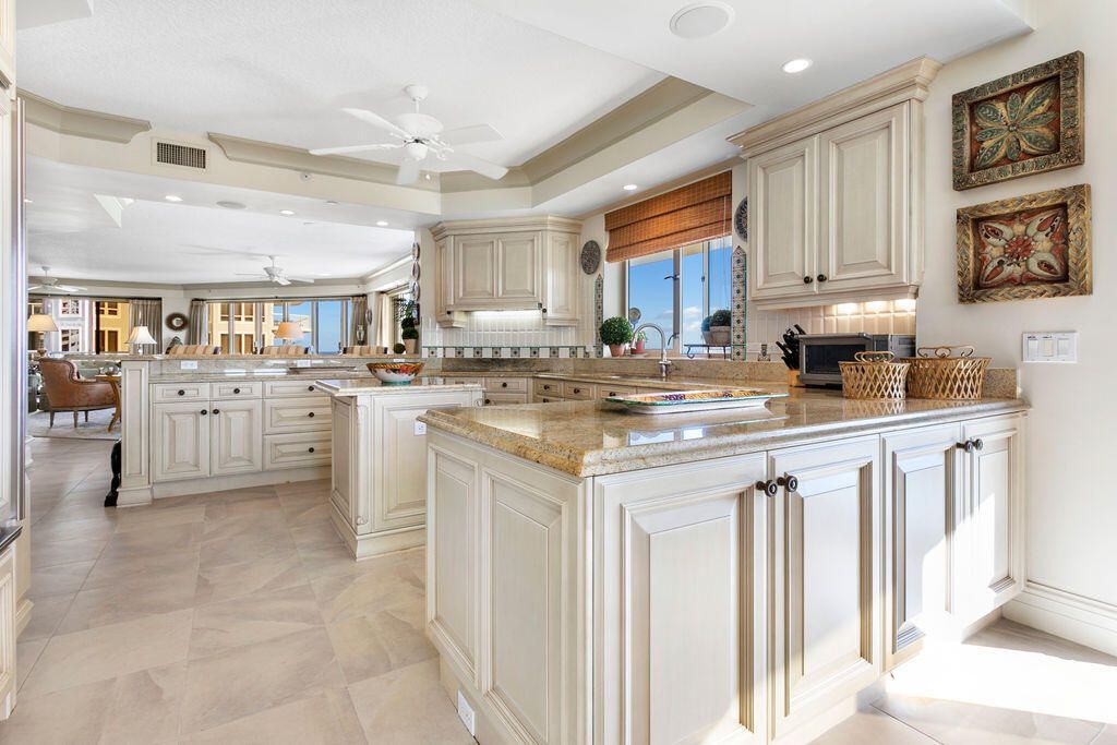 3920 N Ocean Drive, Unit 6A, Singer Island, FL 33404 Photo