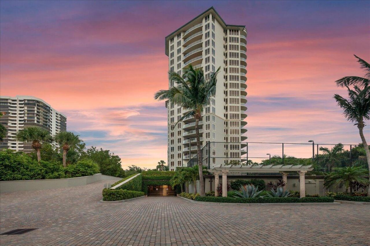 3920 N Ocean Drive, Unit 6A, Singer Island, FL 33404 Photo