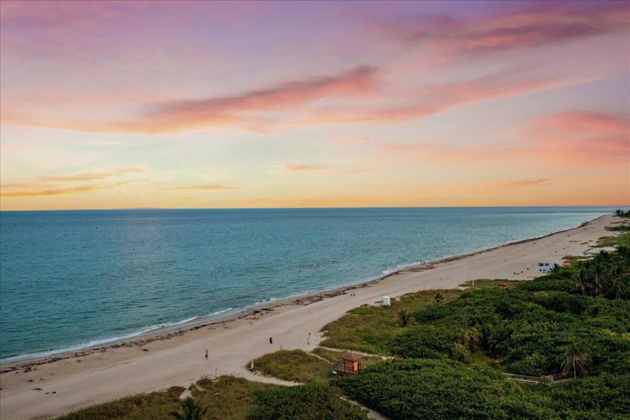3920 N Ocean Drive, Unit 6A, Singer Island, FL 33404 Photo