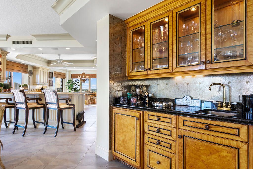 3920 N Ocean Drive, Unit 6A, Singer Island, FL 33404 Photo