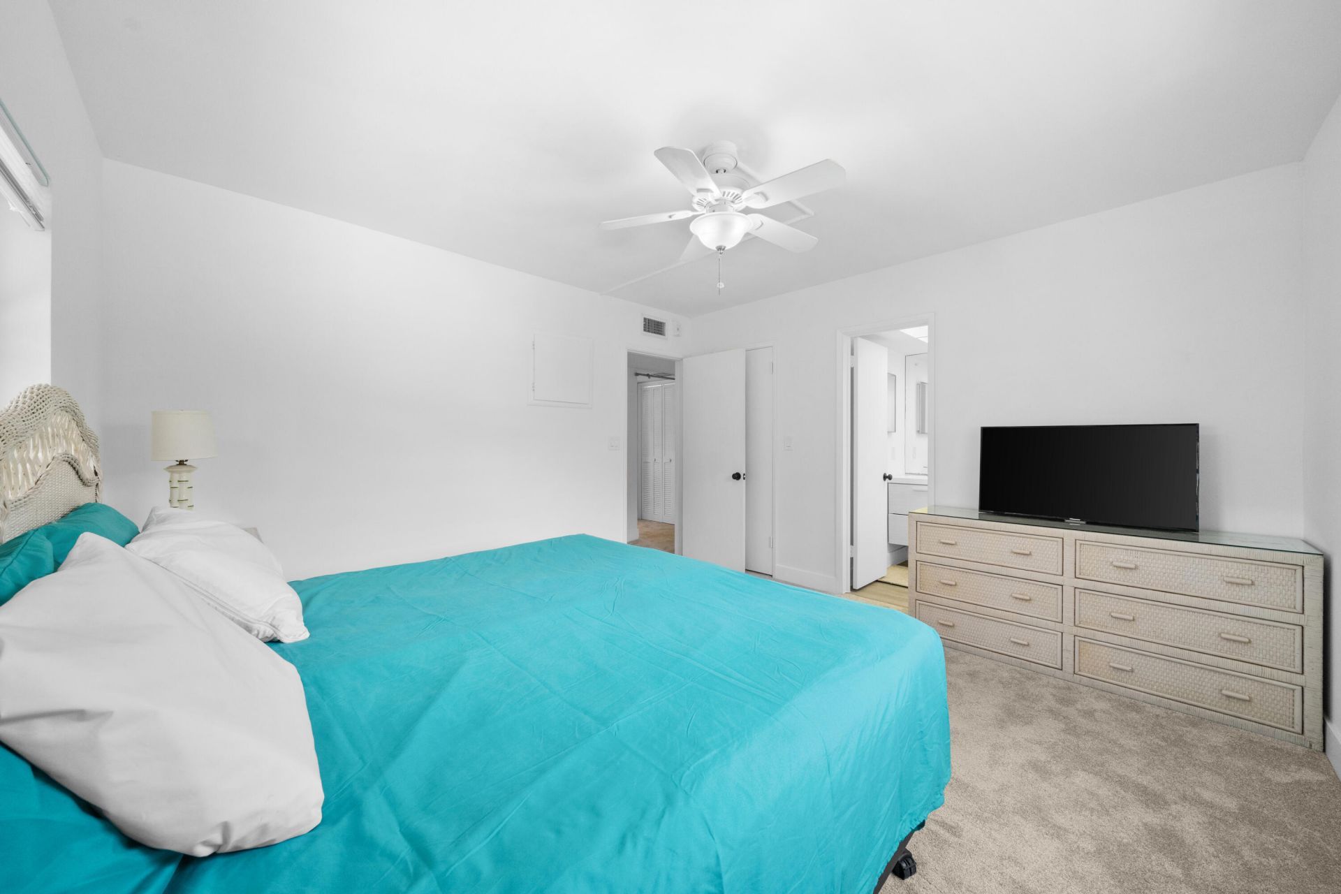 651 Pine Drive, Unit 201, Pompano Beach, FL 33060 Photo