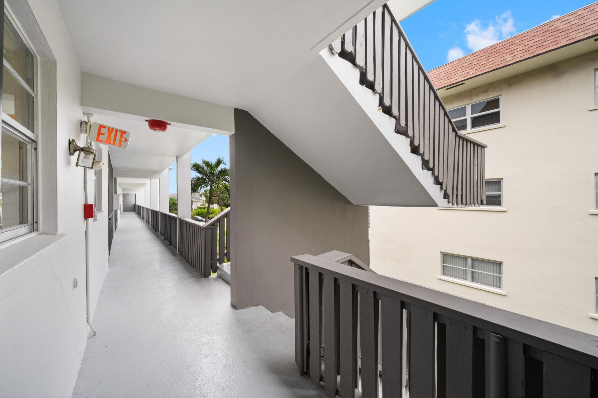 651 Pine Drive, Unit 201, Pompano Beach, FL 33060 Photo