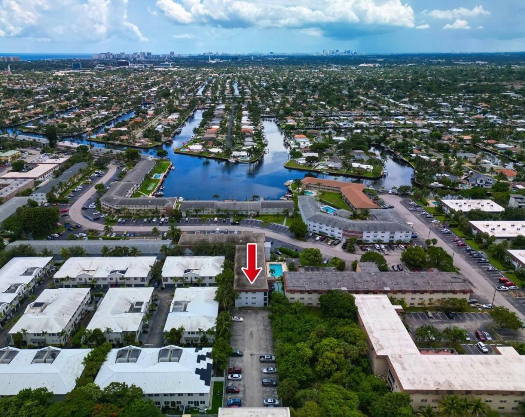 651 Pine Drive, Unit 201, Pompano Beach, FL 33060 Photo