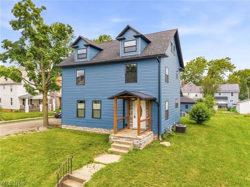 355 W High Street, Alliance, OH 44601 Photo 1