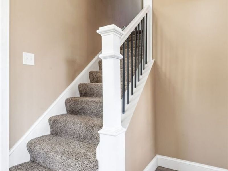 355 W High Street, Alliance, OH 44601 Photo 17