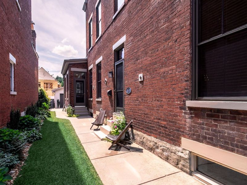 826 Monroe Street, Newport, KY 41071 Photo 4
