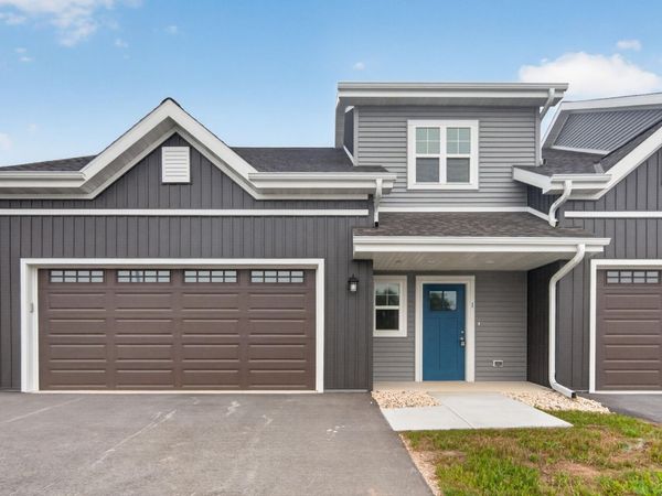 1675 Reigle Dr, Unit 1, Kewaskum, WI 53040