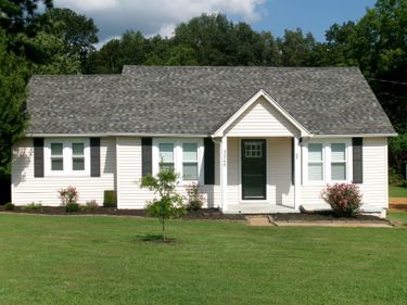 3206 St Rt 131 , Mayfield, KY 42066