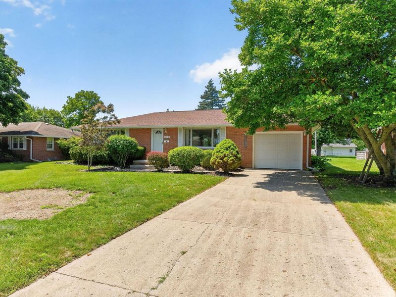 108 Pleasant Drive , Bellefontaine, OH 43311 Photo 4