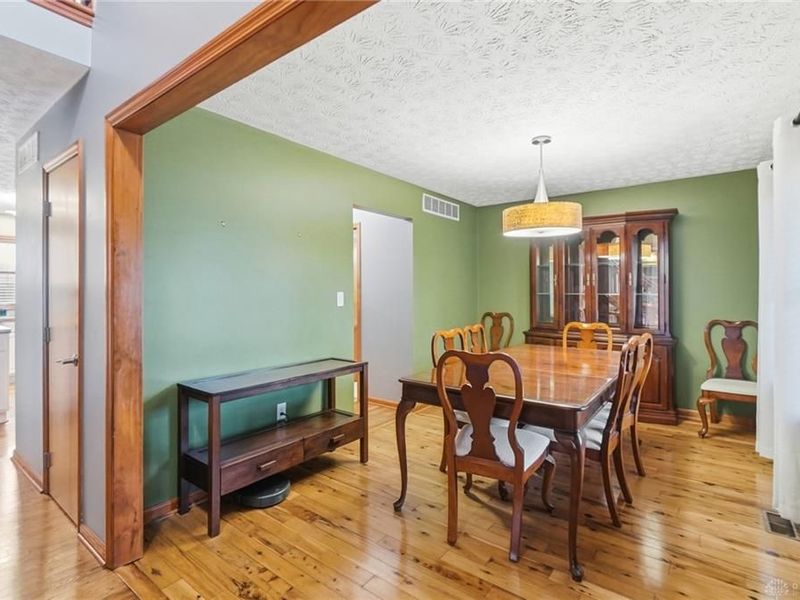 819 Flanders Avenue, Brookville, OH 45309 Photo 10