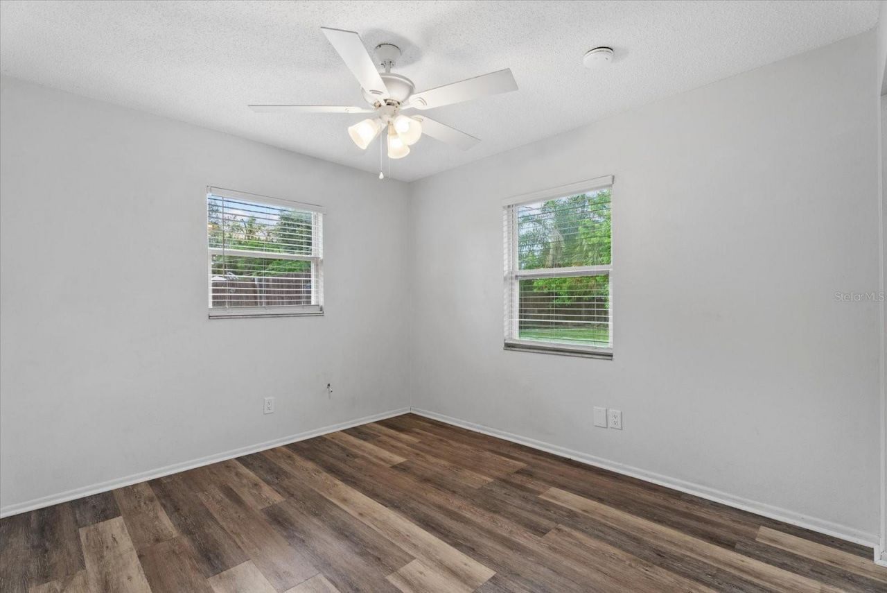519 64th Avenue Drive E, Bradenton, FL 34203 Photo