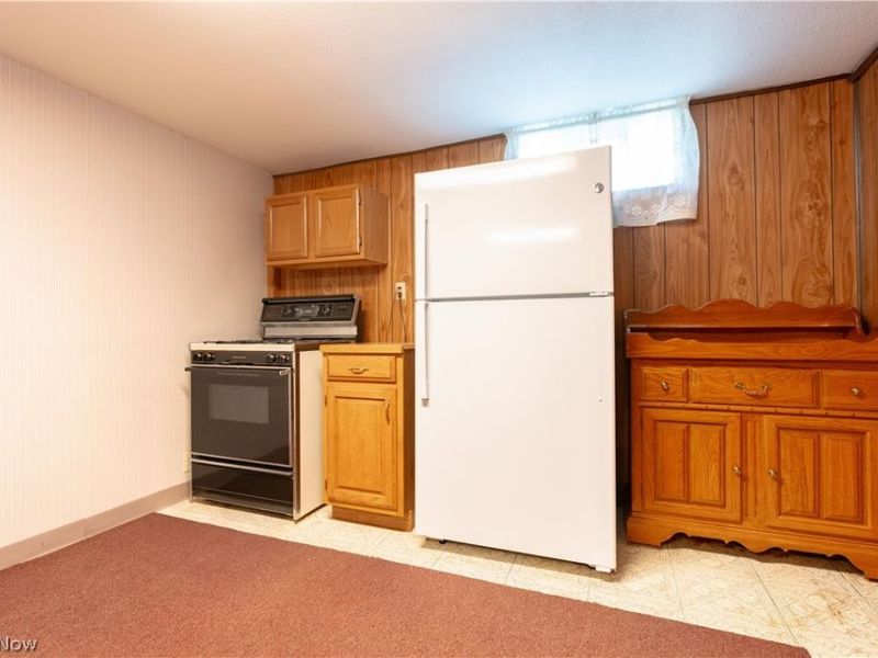 2032 Walsh Street, Louisville, OH 44641 Photo 26