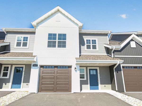 1675 Reigle DRIVE, Unit 5, Kewaskum, WI 53040