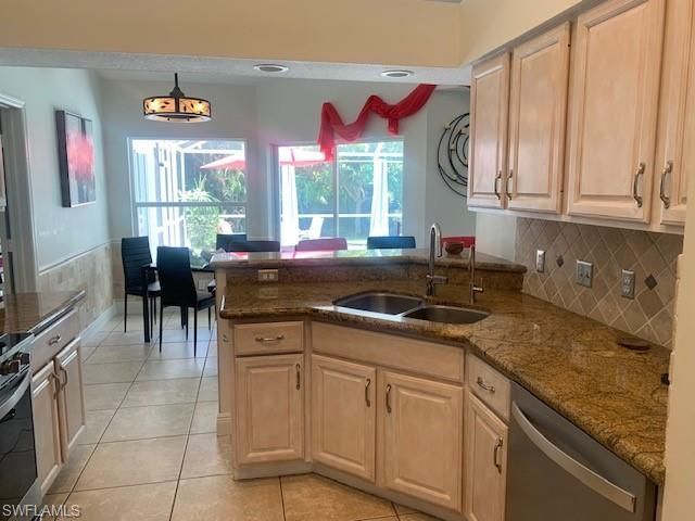 1499 Vintage Ln, Naples, FL 34104 Photo